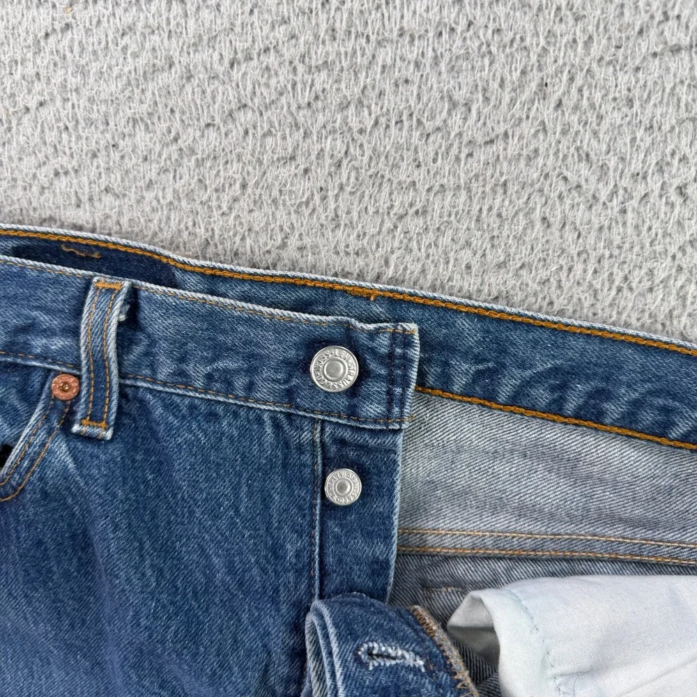 Vintage Levi's 501xx Jeans Men 34x30 Blue 90s Made in USA Button Fly Denim